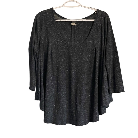 WE THE FREE Top Tambourine Tee Scoop Neck Flowy 3/4 Sleeve Gray Size Medium - Picture 3 of 7
